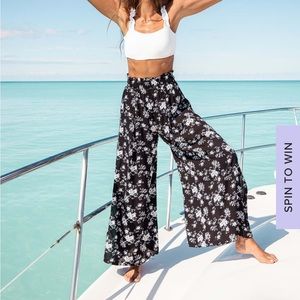 Lulus LOVE THE SUN Wide Leg Floral Pants